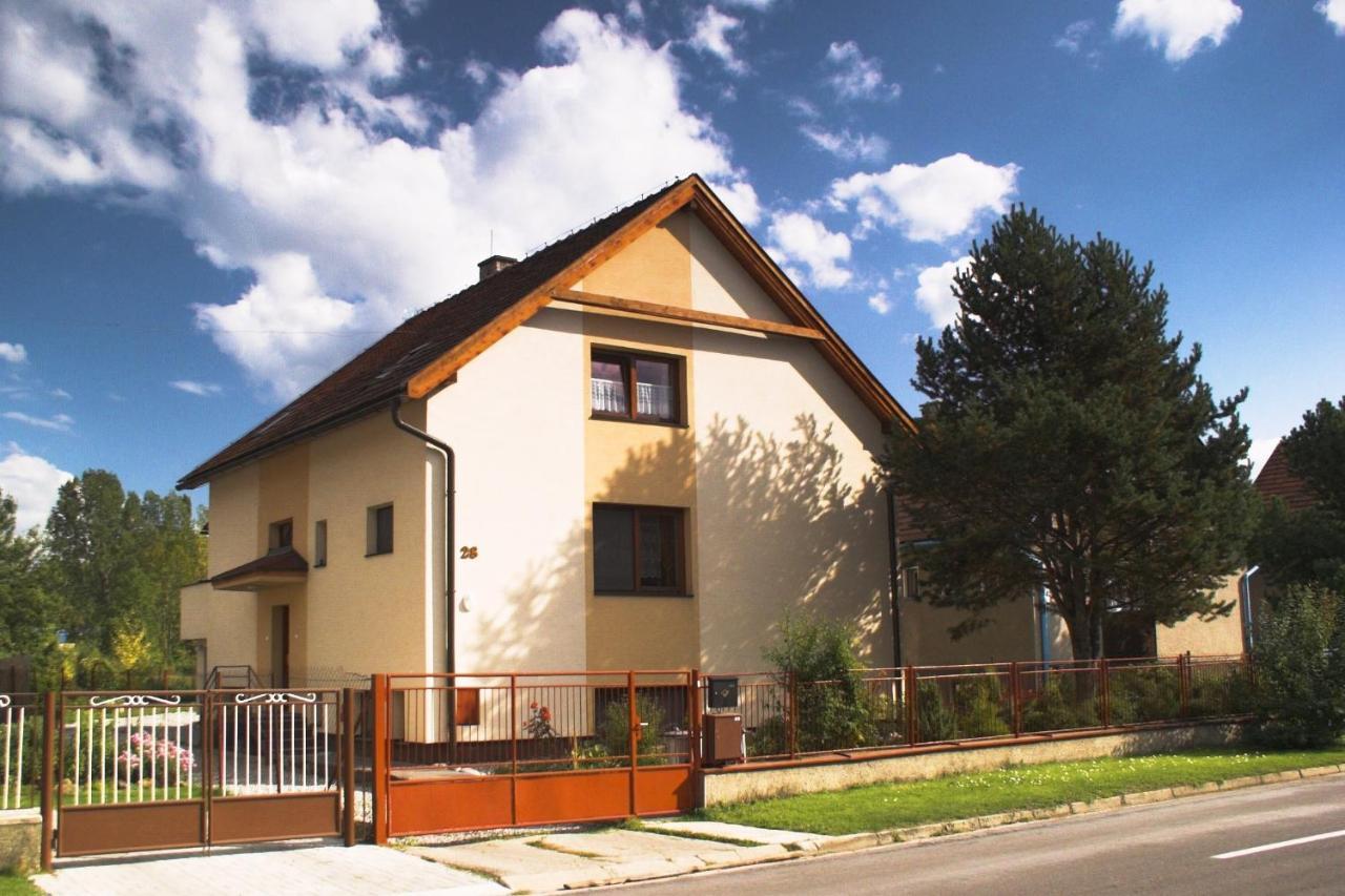 Apartments Iris Liptovský Mikuláš Buitenkant foto